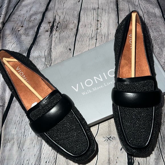 Vionic Womens Mylene Boucle Slip On Loafers - Picture 8 of 8